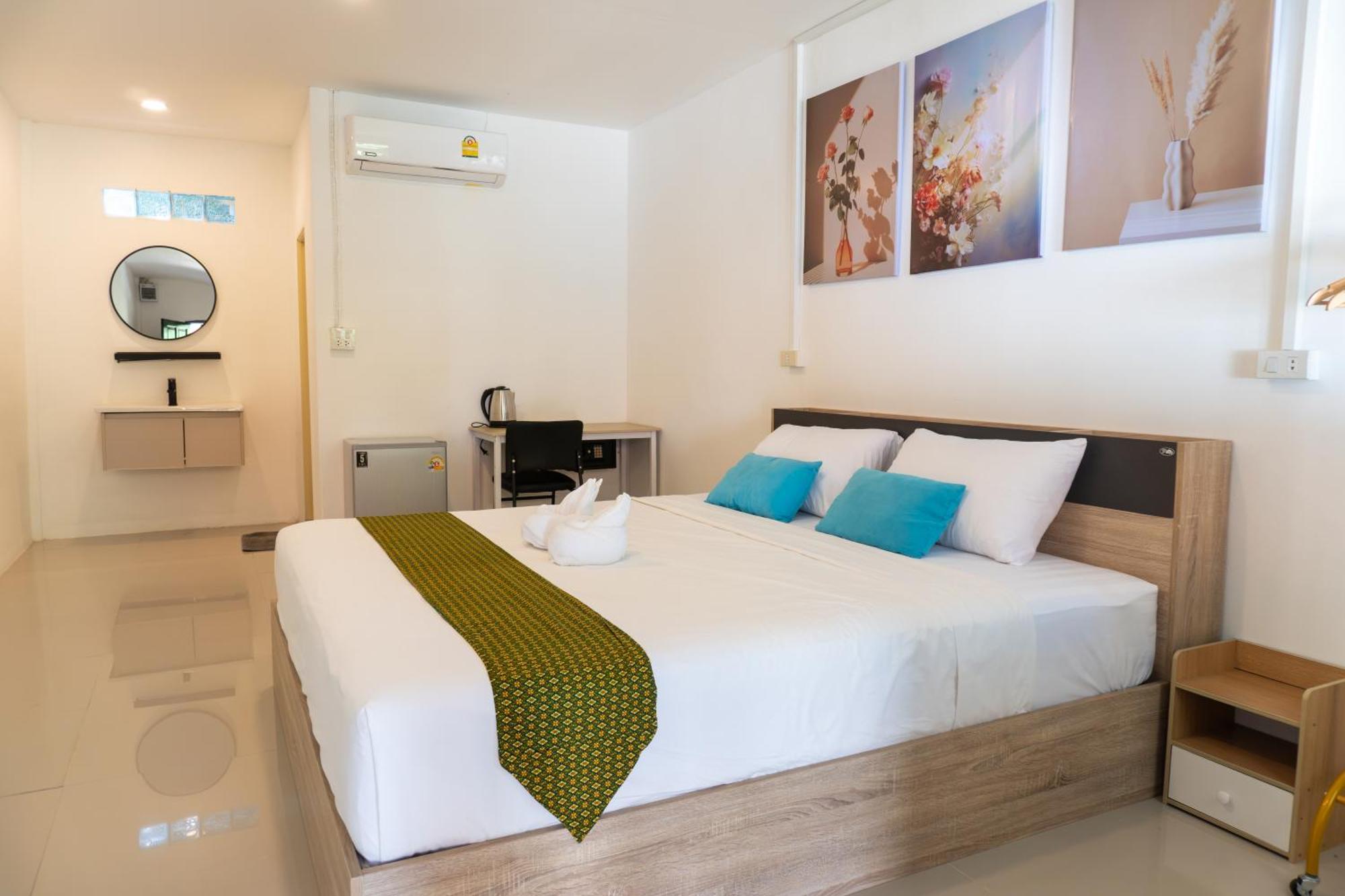Chill Out Resort Koh Lanta Exterior photo